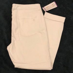 Jessica Simpson Relaxed Skinny cropped cuffed jeans